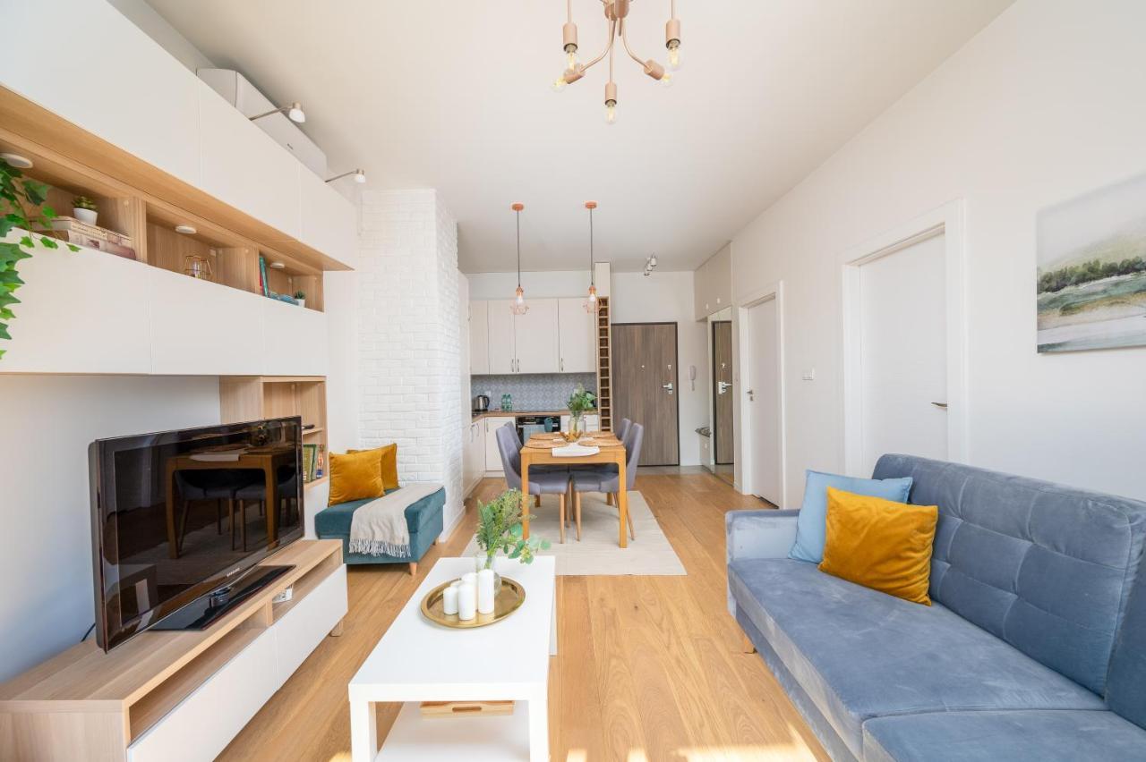 Apartment Bialego Debu Cosy Warsaw