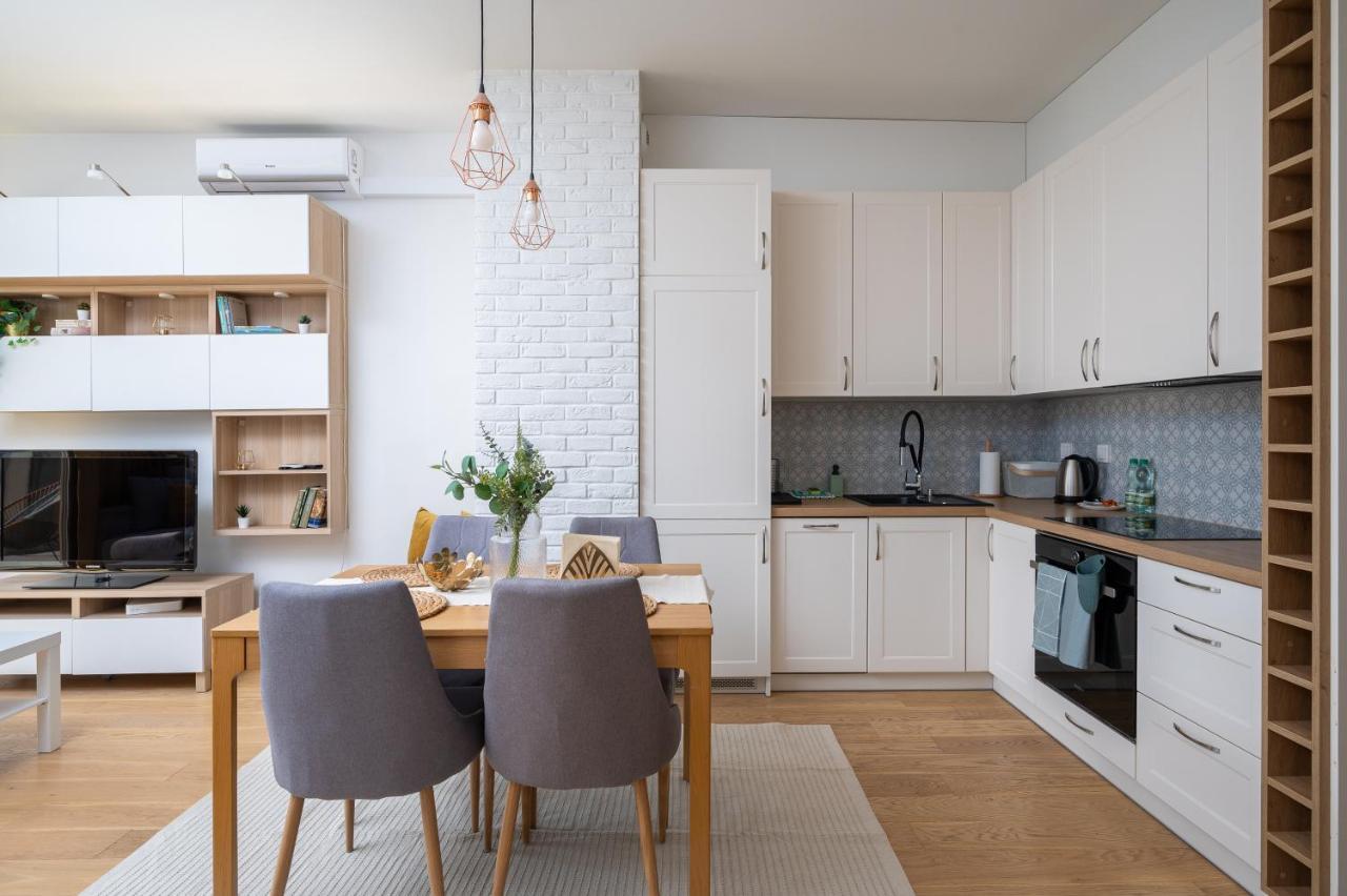 Apartment Bialego Debu Cosy *