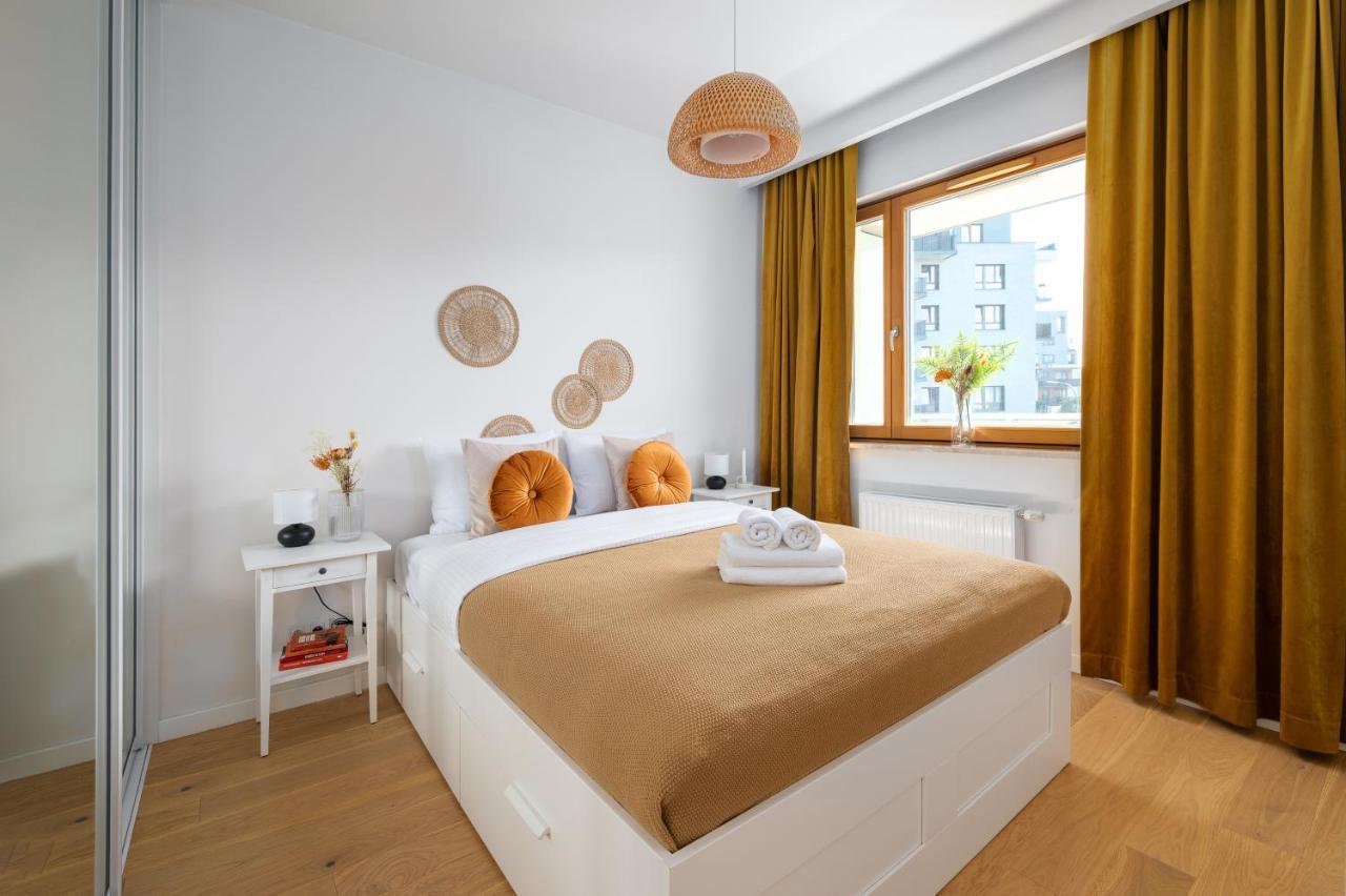 Bialego Debu Cosy * Warszawa